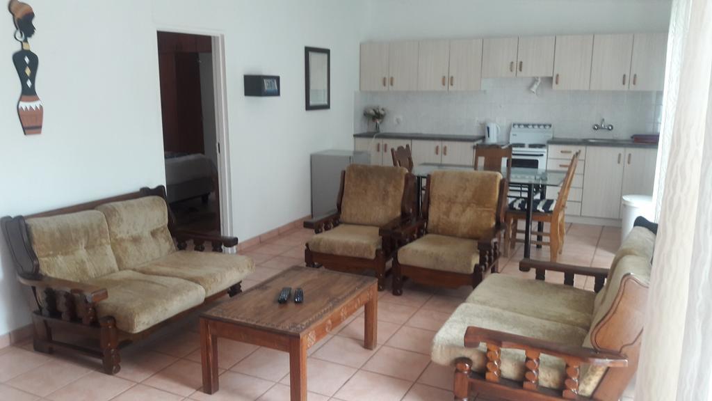 Guesthouse Villa Nina Okahandja Εξωτερικό φωτογραφία